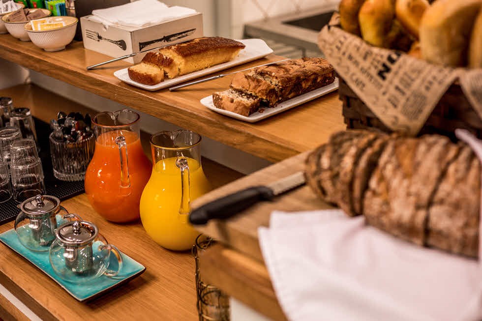 מלון אמבסי תל אביב -חדר אוכל - ארוחת בוקר 