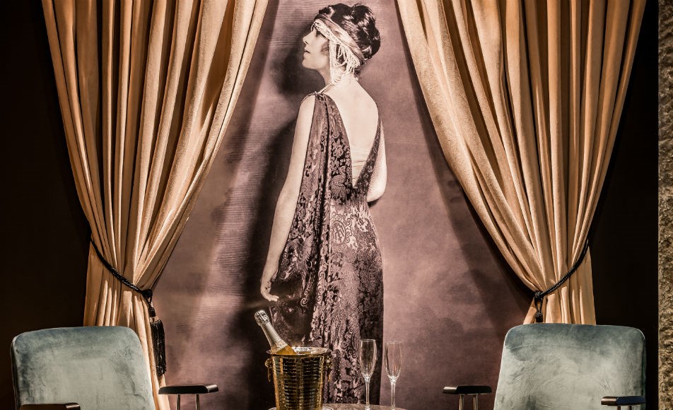  מלון אמבסי- לובי תחתון